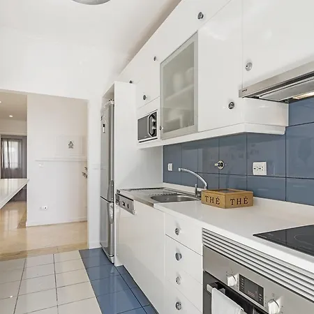 Ajuda Ii By An Island *